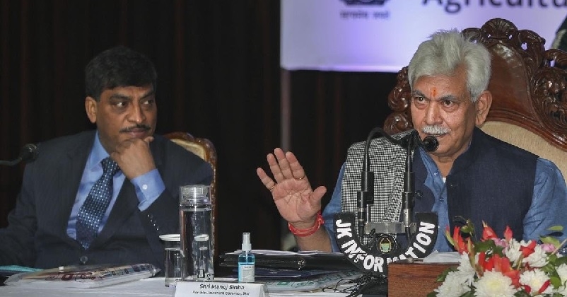 Kashmiri Hindu Employe