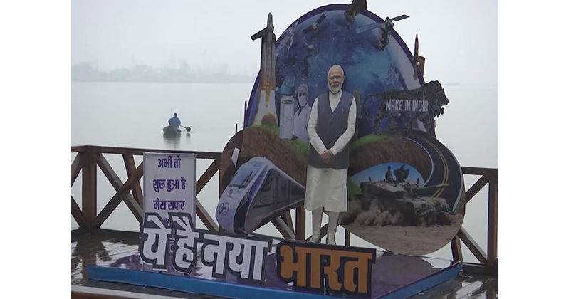 Life size cut out of PM Modi installed at banks of Dal Lake in Srinaga