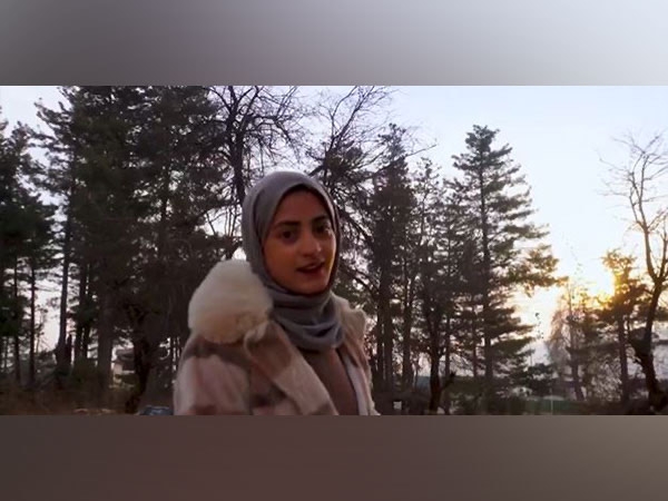 Ram Lalla Pran Pratishtha, Kashmir Batool Zehra sings Ram Bhajan 