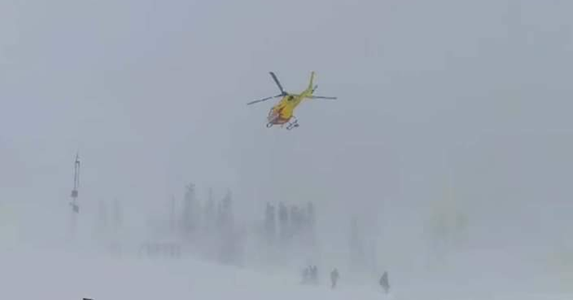 Massive snow avalanche hits Gulmarg, one foreigner dead, several missing
