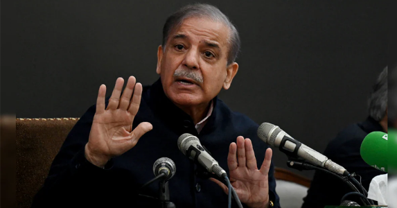 Fuel Crisis Forces Shehbaz Sharif to Shut Schools, Cut Government Spending in Pakistan