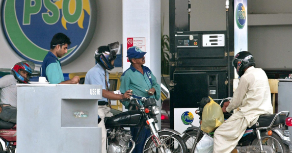 Diesel at Rs 520, Petrol at Rs 458: Pakistan’s Inflation Crisis Deepens