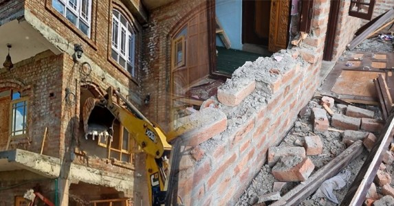 Nasha Mukt J&K Drive: Srinagar Police demolish drug peddler’s Rs 2 crore residential building