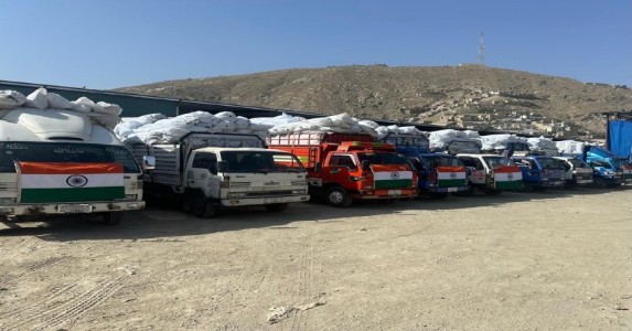India hands over family tents to Afghanistan for returnees rehabilitation