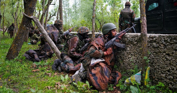 J&K: LeT terrorist killed in Shopian encounter; Hunt on for second terrorist