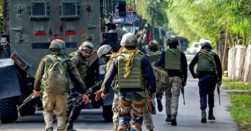 : Two terrorists killed by security forces in Udhampur : Two terrorists killed by security forces in Udhampur