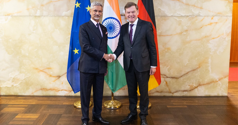 India has every right to defend itself against terrorism , says German foreign minister