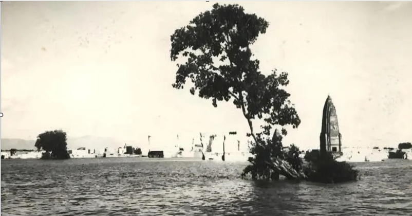Meengla Dam in 1960