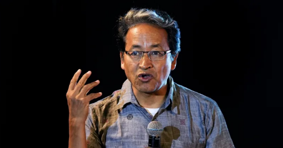 लद्दाख हिंसा: सोनम वांगचुक पर गंभीर आरोप, कांग्रेस की भूमिका पर उठे सवाल; अरब स्प्रिंग से विदेशी फंडिंग तक BJP का बड़ा हमला