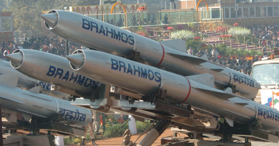 #Defence : ब्रह्मोस की ताकत पर दुनिया को भरोसा ; इंडोनेशिया ने किया 3,800 करोड़ का सौदा