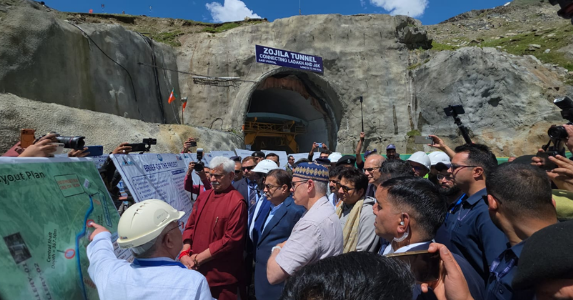 अंतिम चरण में Zoji-la Tunnel का निर्माण कार्य ; जानें क्यों है भारत के लिए यह गेमचेंजर?